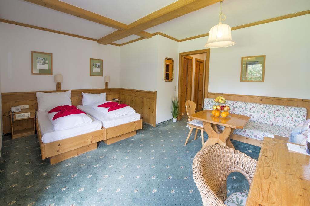 Gutshof Wolfgangsee Resort & Event Hotel Strobl Ngoại thất bức ảnh