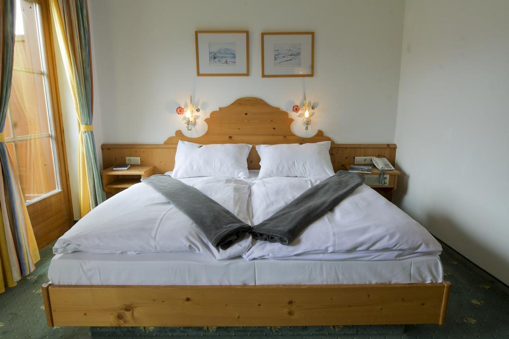 Gutshof Wolfgangsee Resort & Event Hotel Strobl Ngoại thất bức ảnh