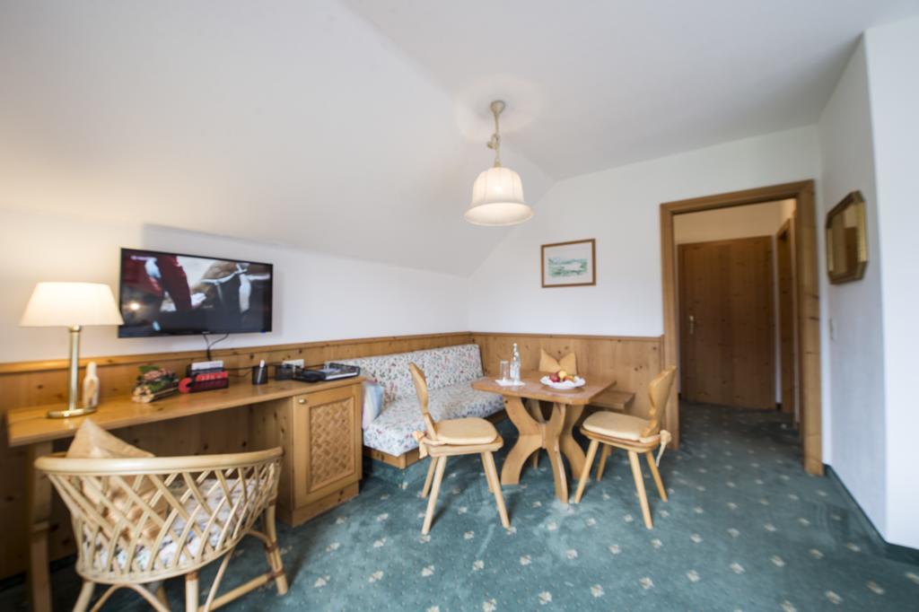 Gutshof Wolfgangsee Resort & Event Hotel Strobl Ngoại thất bức ảnh