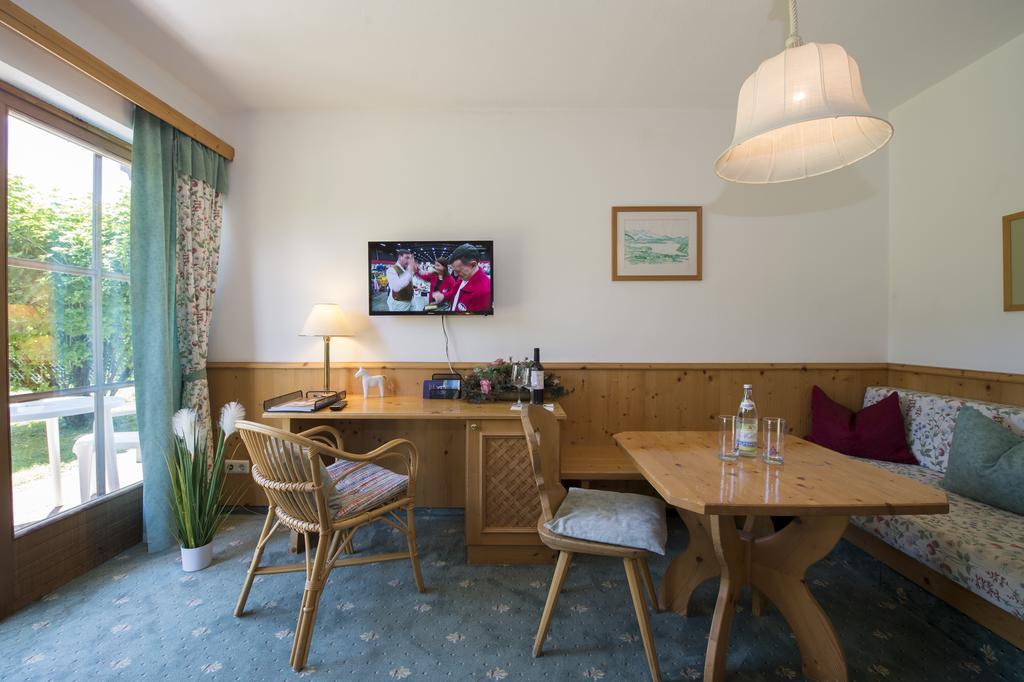 Gutshof Wolfgangsee Resort & Event Hotel Strobl Ngoại thất bức ảnh